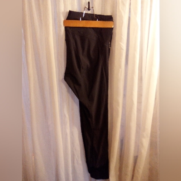 Navy Blue Premium Breeches - Picture 3 of 4